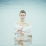 Séance photo portrait dans l'eau avec Louise