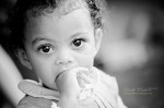 Portrait de petite fille pendant un mariage